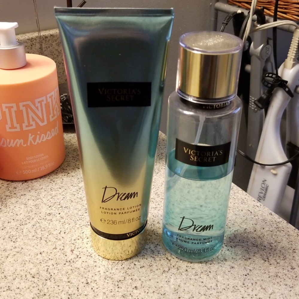 Victoria's Secret Dream set